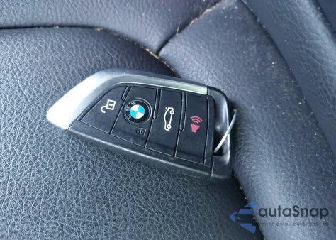 2021 BMW X2 Sdrive28I z USA, uszkodzony, nr VIN WBXYH9C02M5S43171